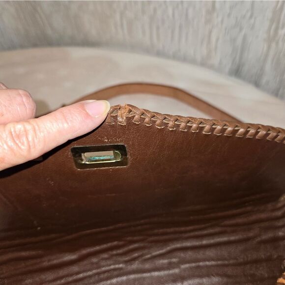 Vintage tooled leather Med. bag 9" - Picture 16 of 16